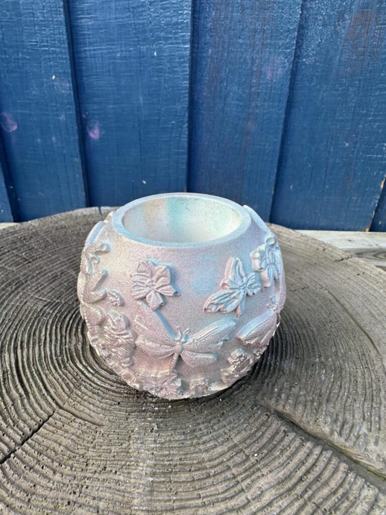 Bobas Plants Dragonflies & Flowers