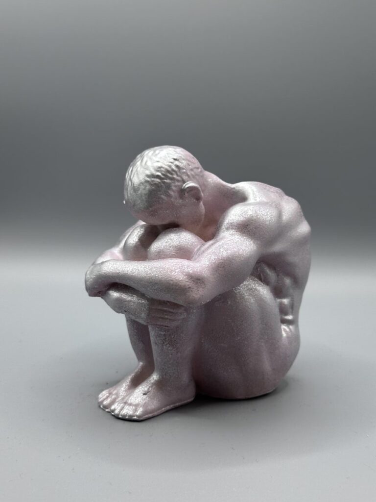 Contemplative Figure Planters Lavender-Metallic Silver