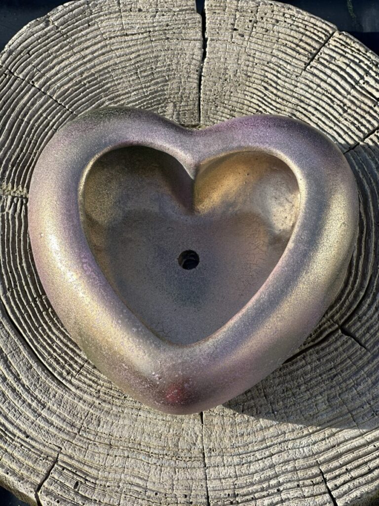 The Aurelian Heart Planter Soft lavender-rose gold-bronze