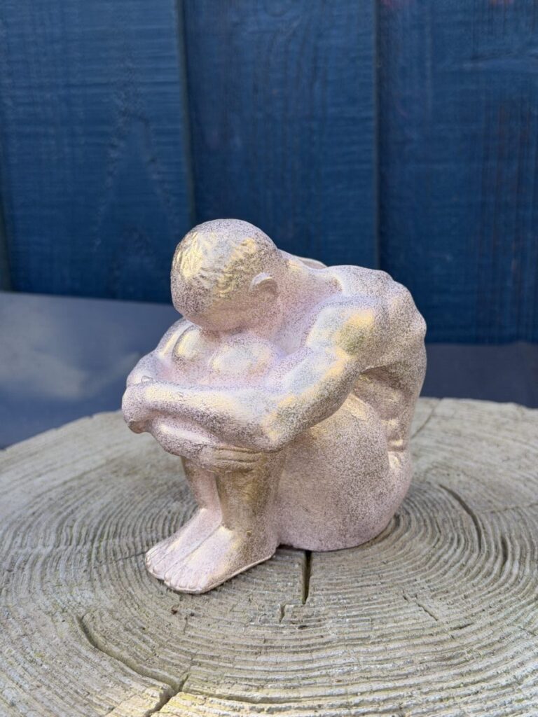 Contemplative Figure Planters Pale Pink-Gold